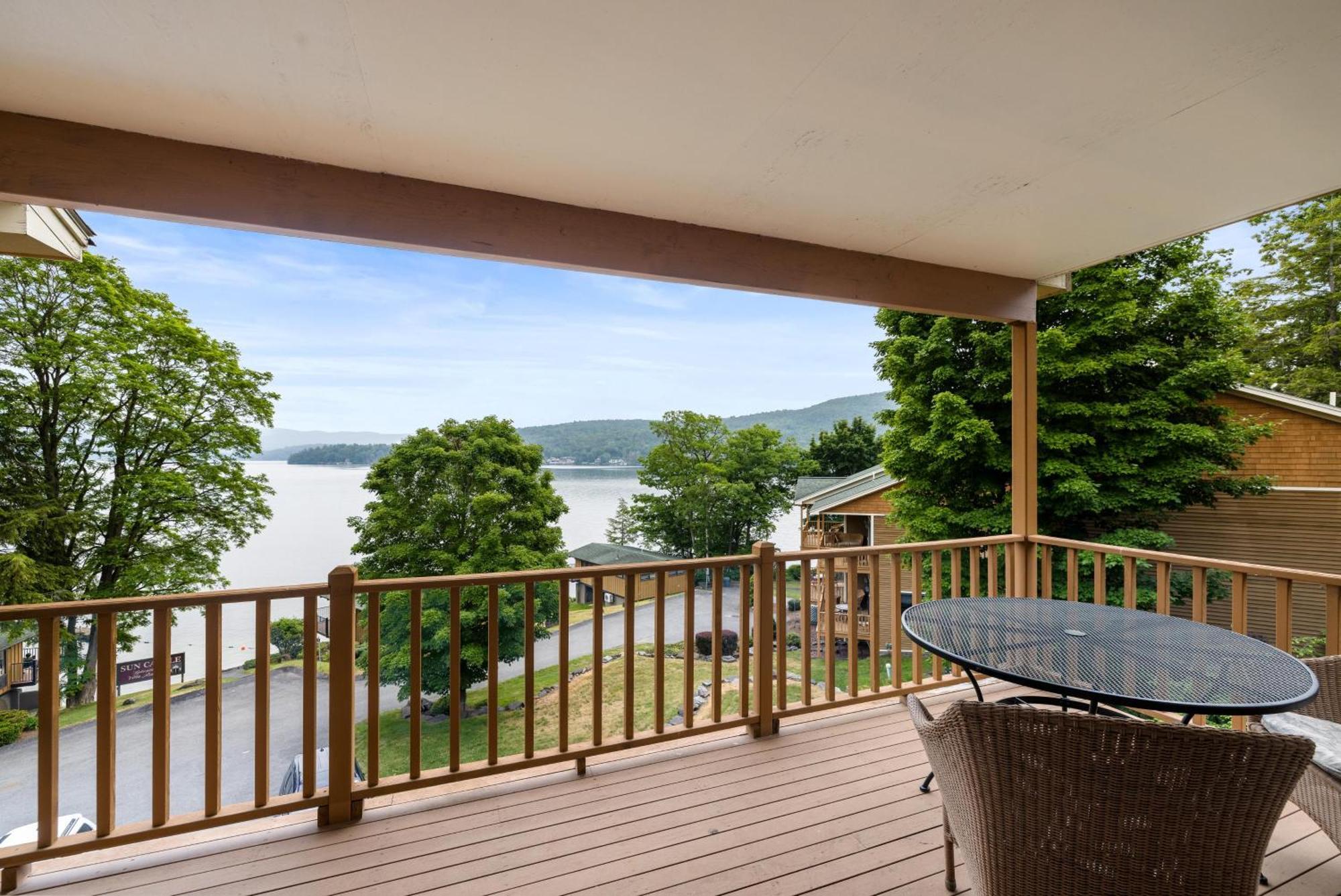 Sun Castle Resort Lake George Exterior foto
