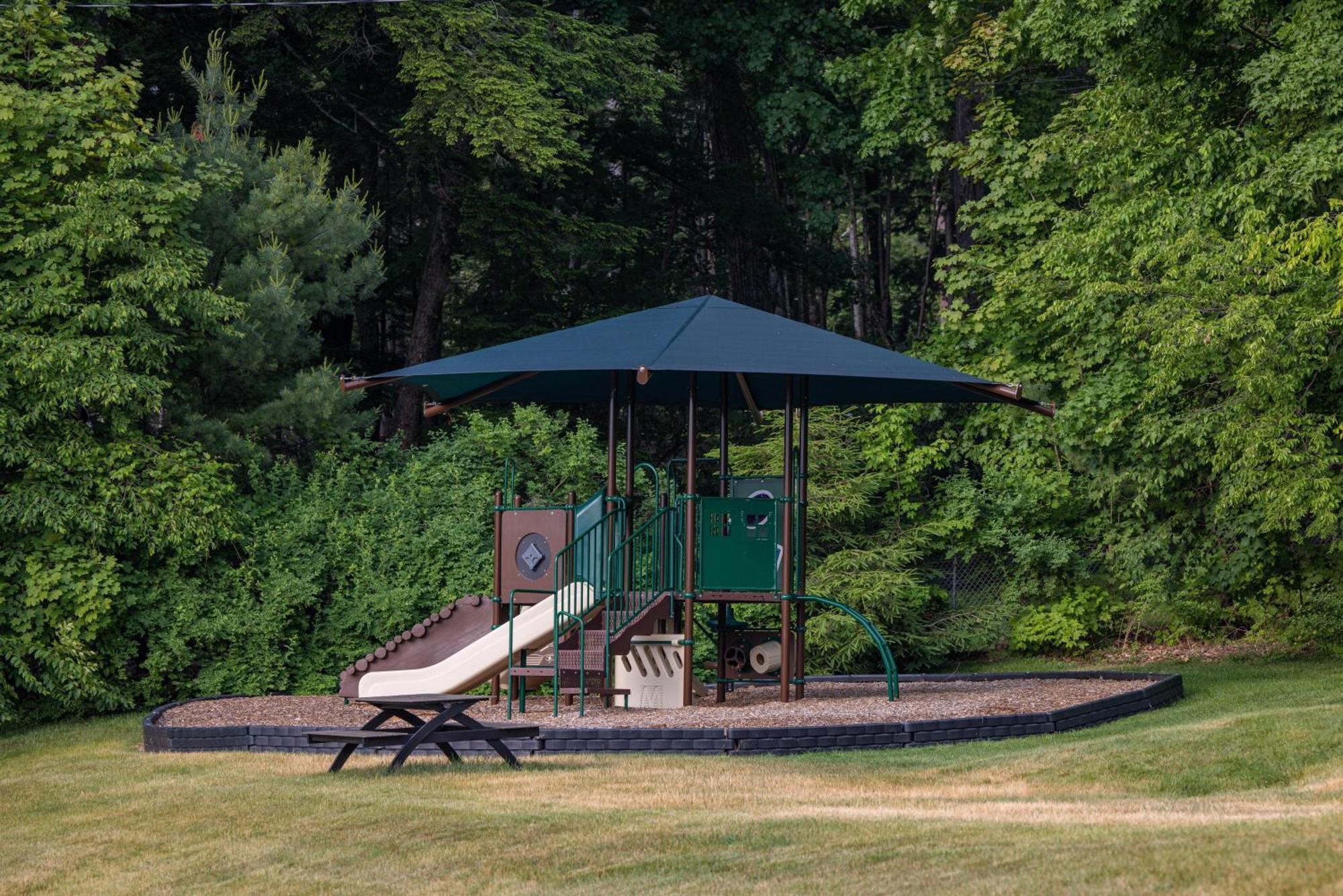 Sun Castle Resort Lake George Exterior foto